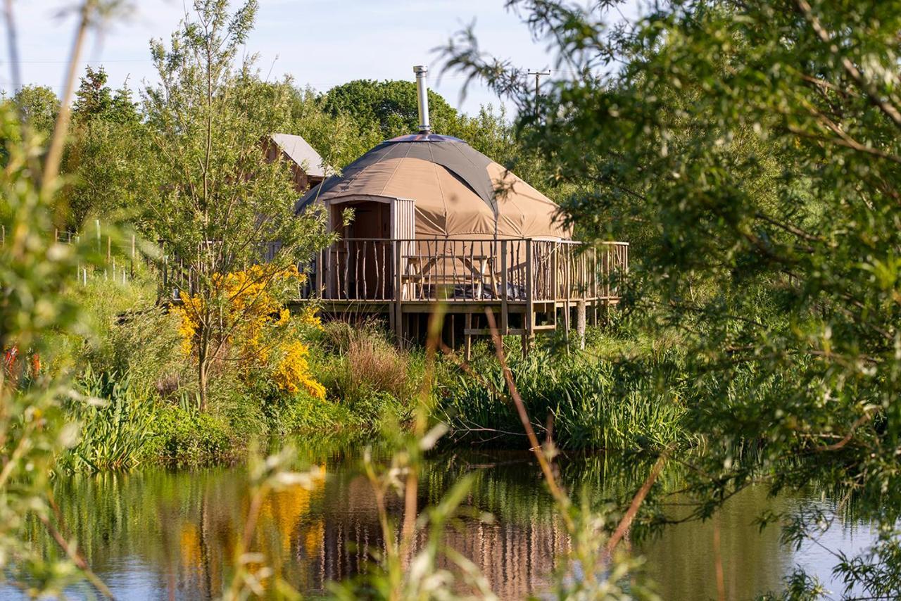 Shepherd'S Loch Glamping Turriff ภายนอก รูปภาพ