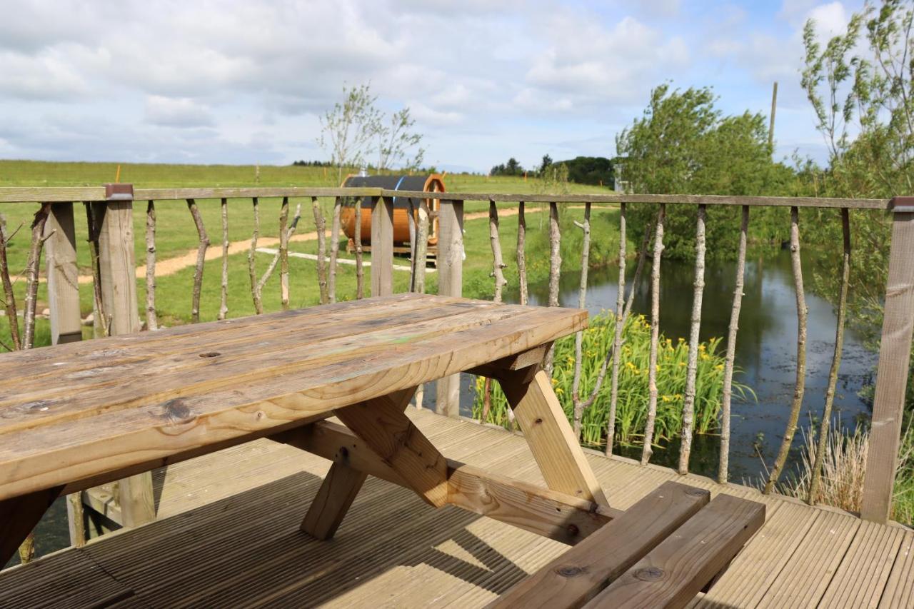Shepherd'S Loch Glamping Turriff ภายนอก รูปภาพ
