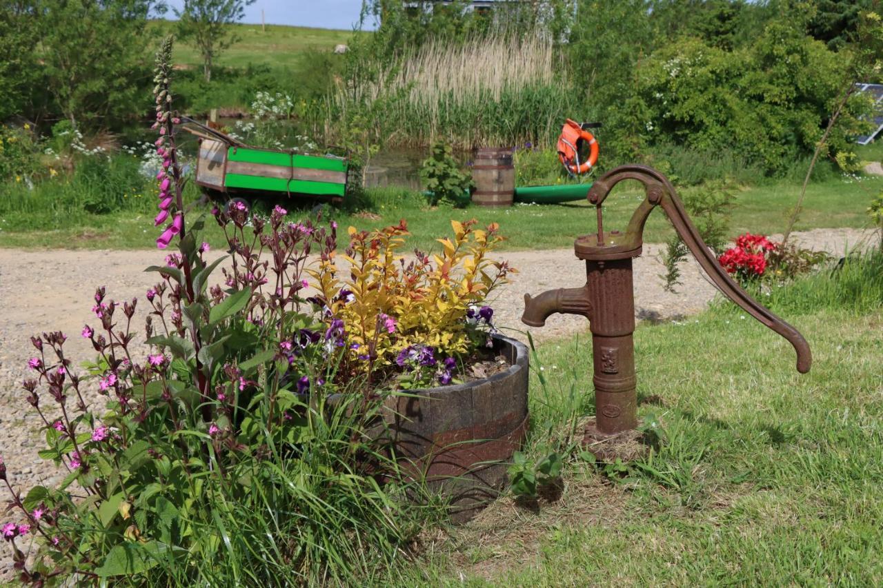 Shepherd'S Loch Glamping Turriff ภายนอก รูปภาพ